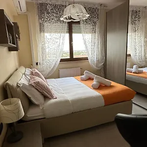 https://the-house-of-sunsets.it-romehotels.com